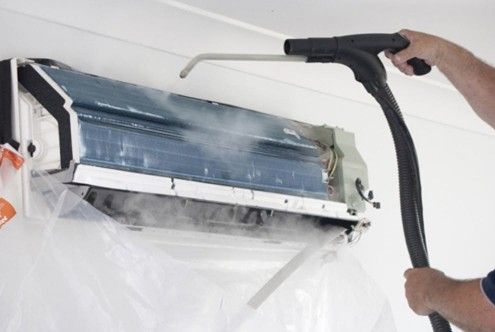 تنظيف مكيفات في المرقبات