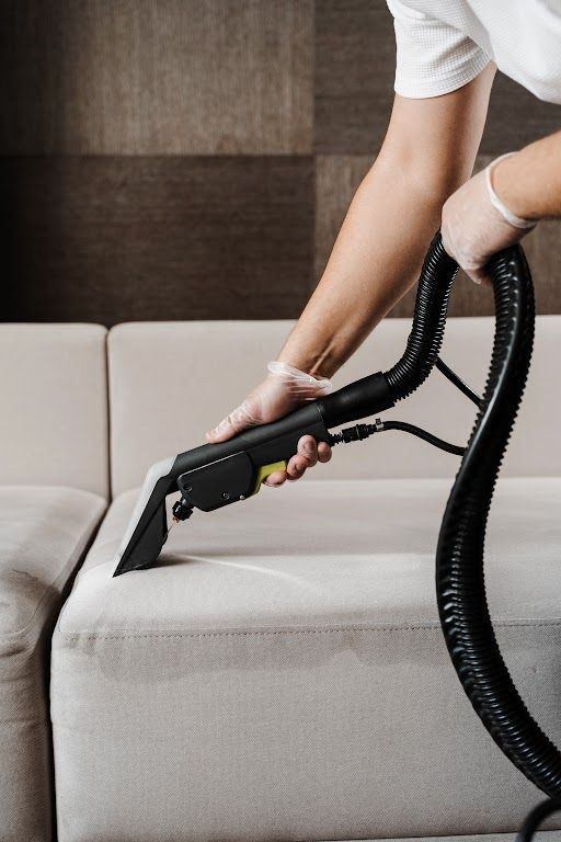 تنظيف الكنب من البقع